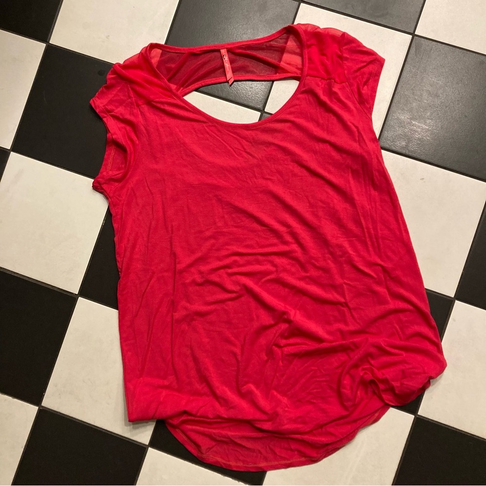 2/$15 TWO Ruby Ribbon Tops - Picture 4 of 6